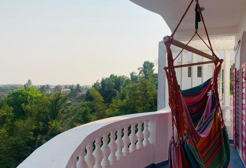 مبيت وإفطار Holi Wood Guesthouse