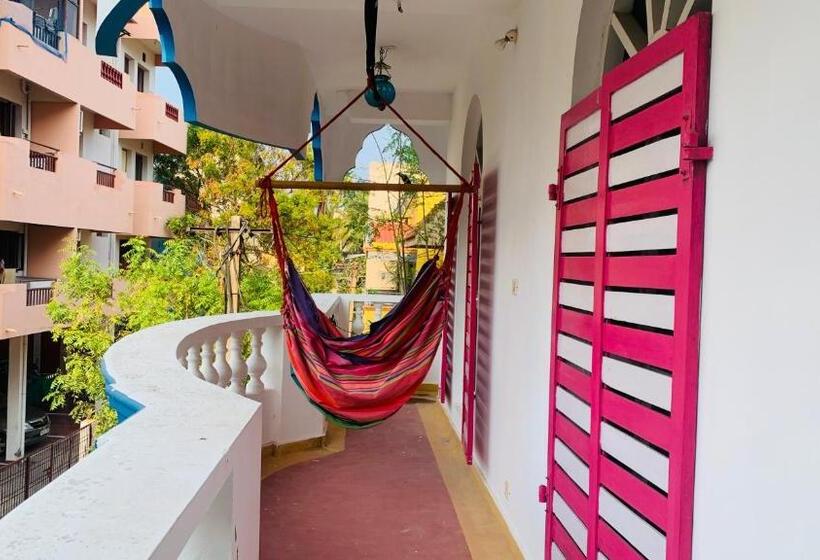 مبيت وإفطار Holi Wood Guesthouse