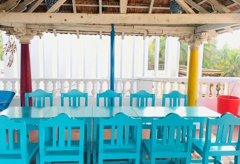 مبيت وإفطار Holi Wood Guesthouse