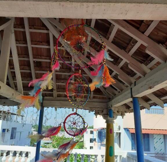 مبيت وإفطار Holi Wood Guesthouse