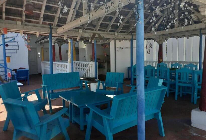 مبيت وإفطار Holi Wood Guesthouse