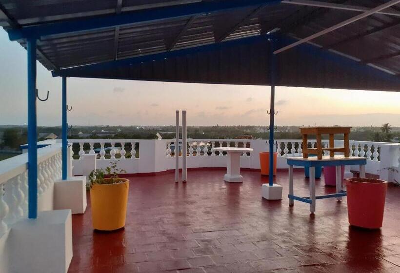 مبيت وإفطار Holi Wood Guesthouse