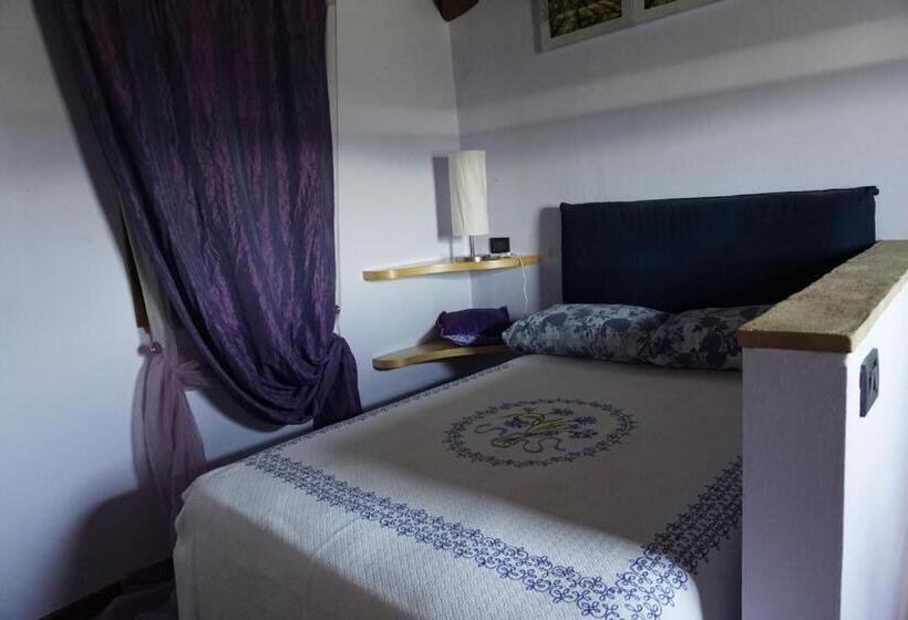 مبيت وإفطار La Corte Di Ronzano