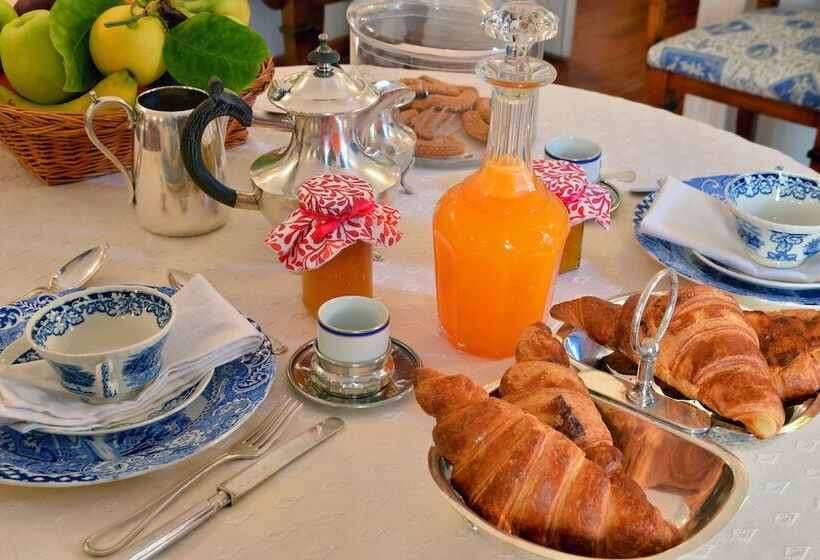 مبيت وإفطار La Luna E I Faló Luxury Accomodation