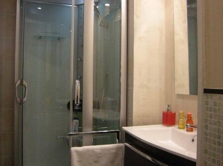 مبيت وإفطار La Luna E I Faló Luxury Accomodation