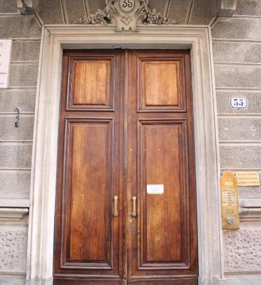 مبيت وإفطار La Luna E I Faló Luxury Accomodation