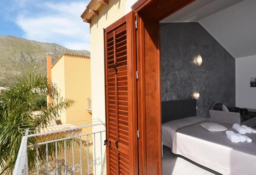 민박 Le Falesie Di Castelluzzo