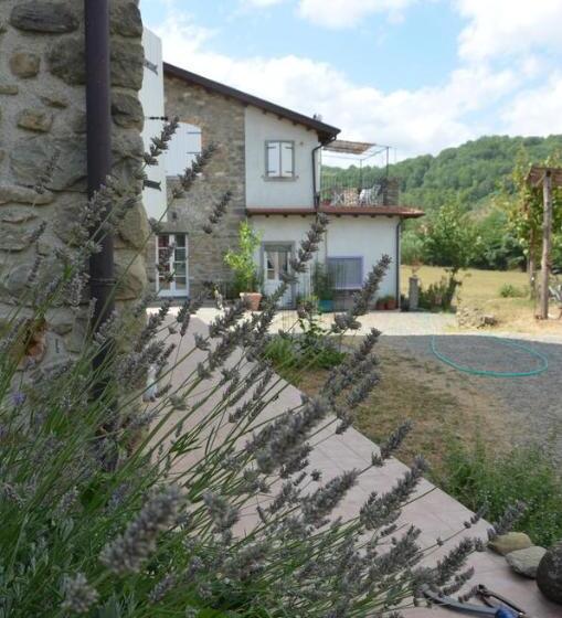 ベッドアンドブレックファースト Locanda Di Campagna