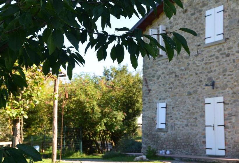 مبيت وإفطار Locanda Di Campagna