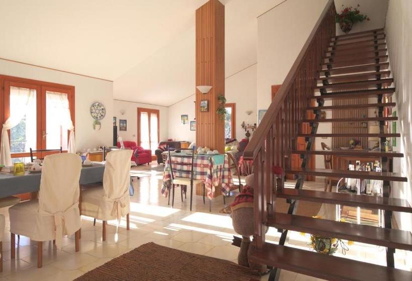 مبيت وإفطار Magma Guest House