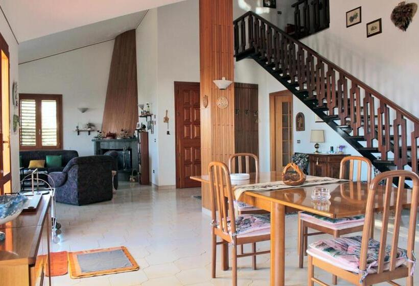 مبيت وإفطار Magma Guest House