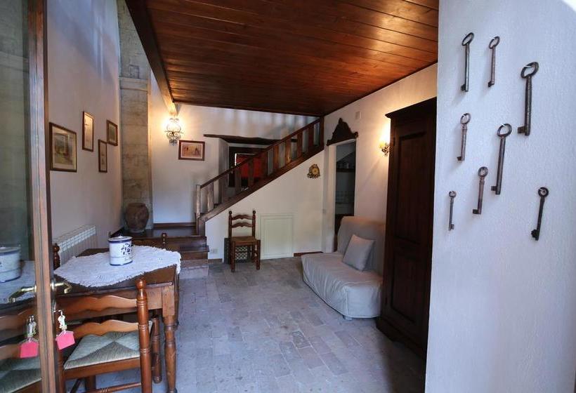 민박 Residenza Santa Maria In Borraccia