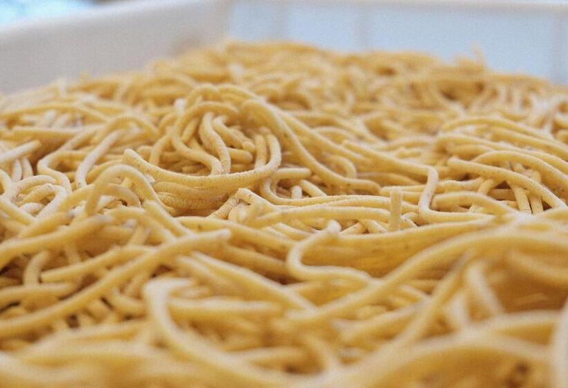 ベッドアンドブレックファースト Tenuta Agriturismo La Borina