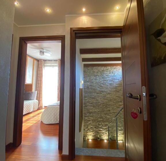 Bed and Breakfast Villa Laura Rooms & Pool