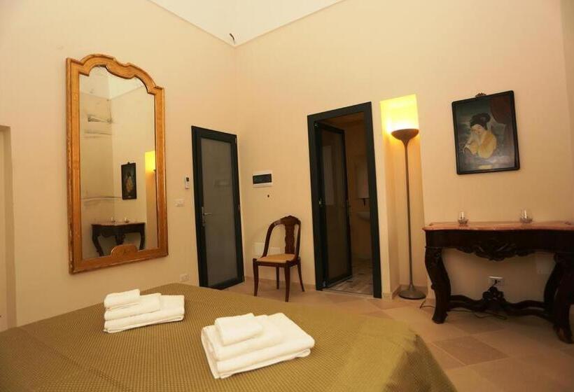 مبيت وإفطار Villa Lucrezio Resort