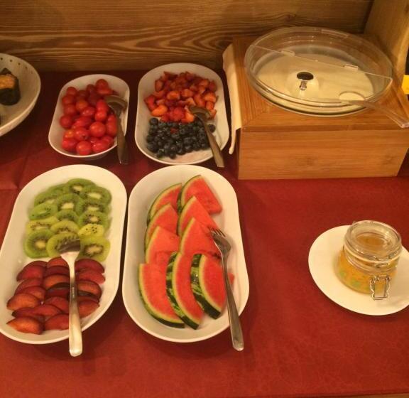 호텔 Albergo Herbetet