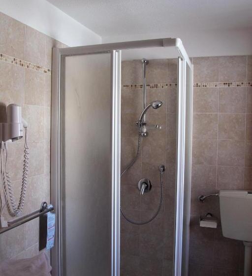 호텔 Albergo Herbetet