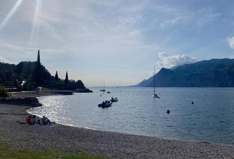 ホテル Albergo Bar Ristorante Alla Rama