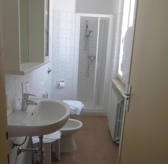 호텔 Albergo Grifone 1891