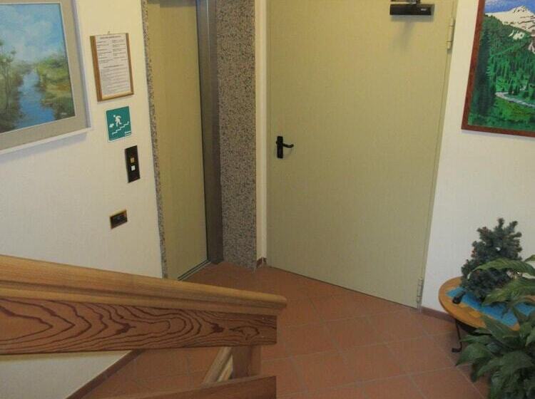 בית מלון כפרי Albergo Lucia