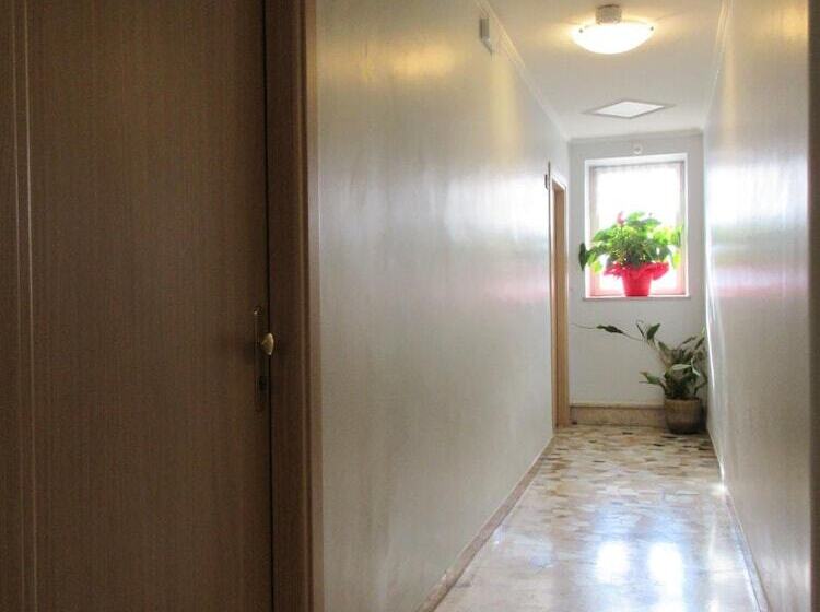 בית מלון כפרי Albergo Lucia