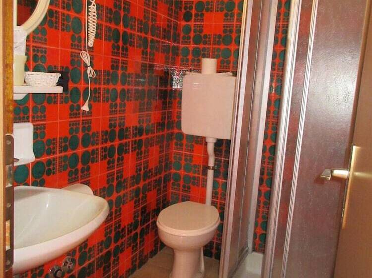 בית מלון כפרי Albergo Lucia