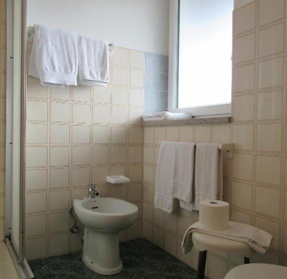 בית מלון כפרי Albergo Lucia