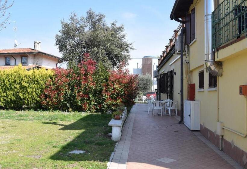 Отель Albergo Trattoria Fioravante