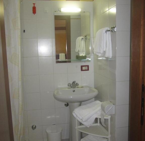 Отель Albergo Trattoria Fioravante