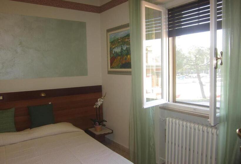 Отель Albergo Trattoria Fioravante