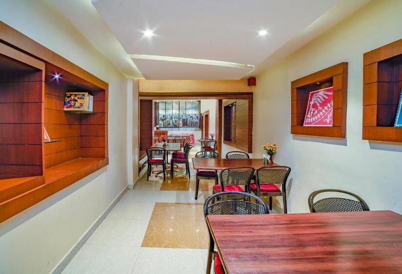 Отель Annpurna Inn