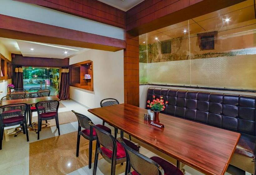 Отель Annpurna Inn