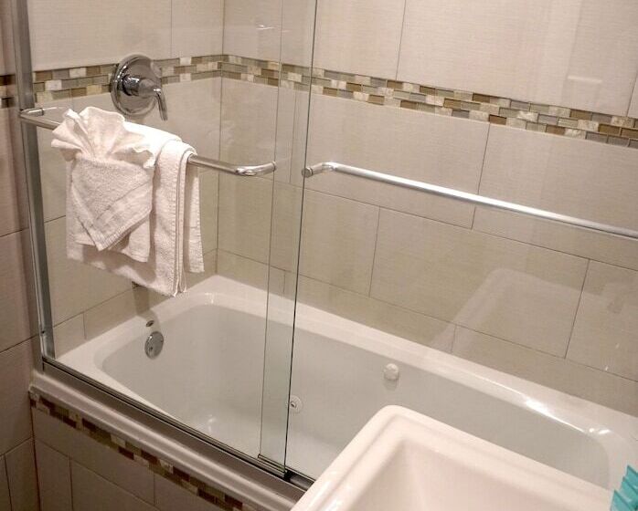 호텔 Beachside Resort