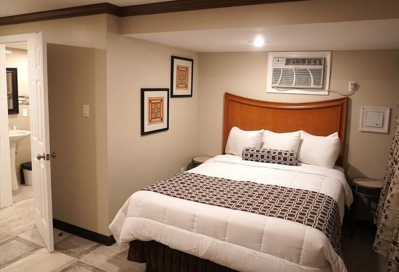 호텔 Beachside Resort