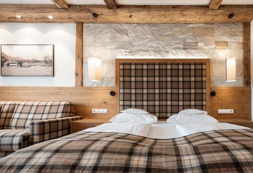 Отель Der Mesnerwirt   4 Superior   Meran 2000