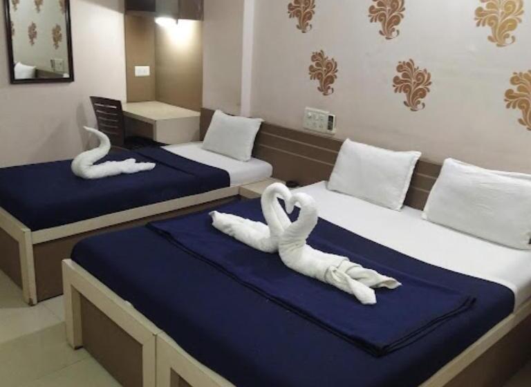 فندق Divya Jyot Residency Bhuj