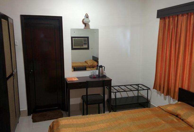 בית מלון כפרי East Coast