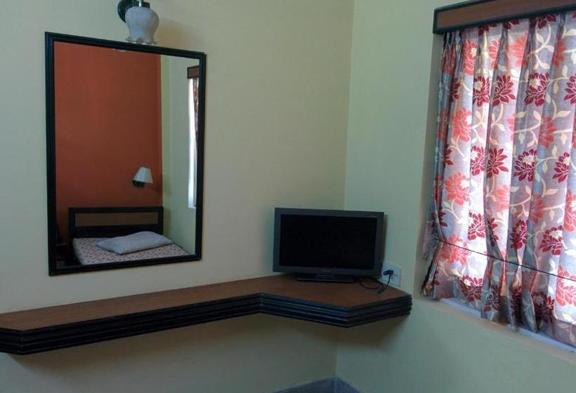 בית מלון כפרי East Coast