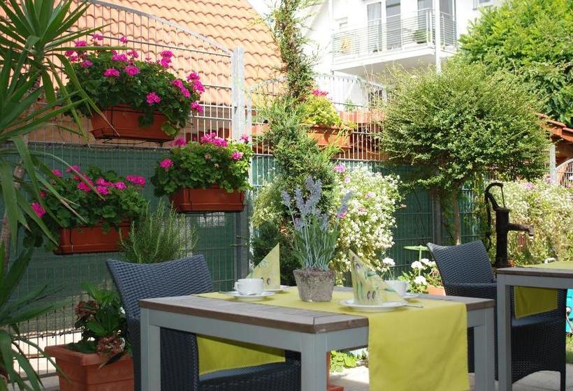 Отель Im Winkel Appartements Und Zimmer