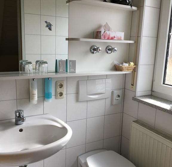 Отель Im Winkel Appartements Und Zimmer