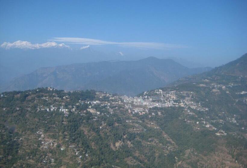 فندق Juniper Residency