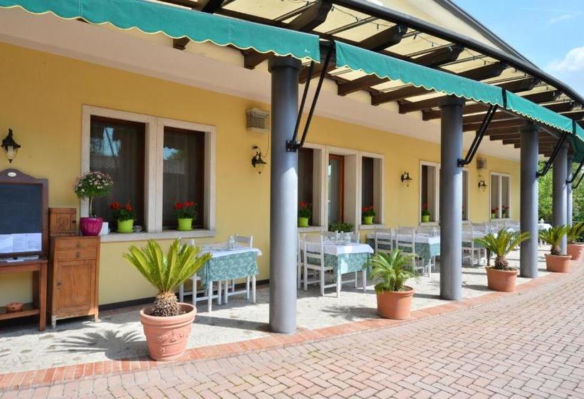 فندق Locanda Grego