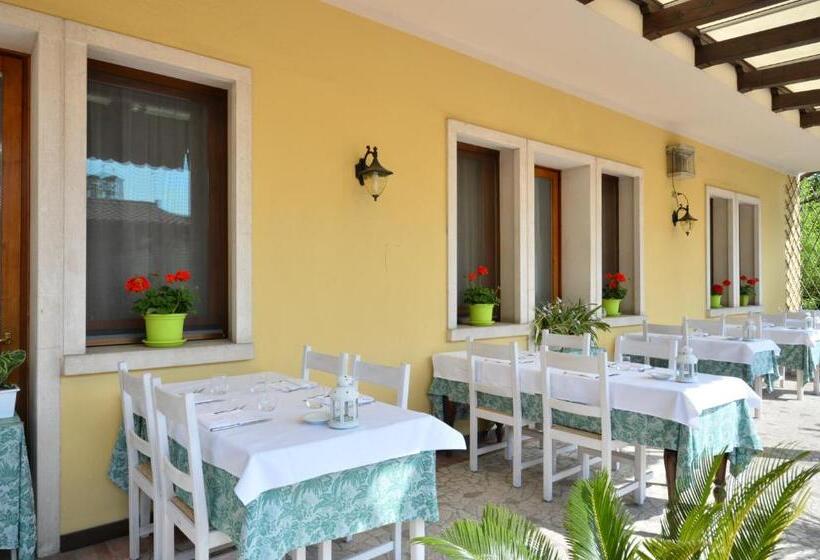 فندق Locanda Grego