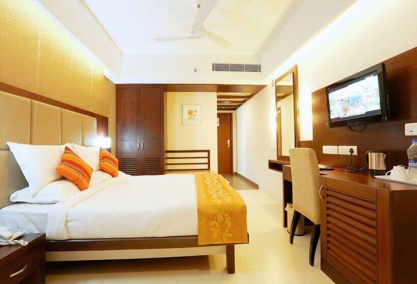 فندق Moonlit Regency