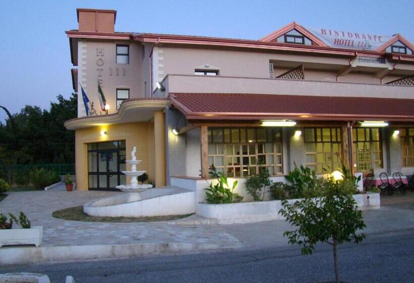 فندق Ristorante111