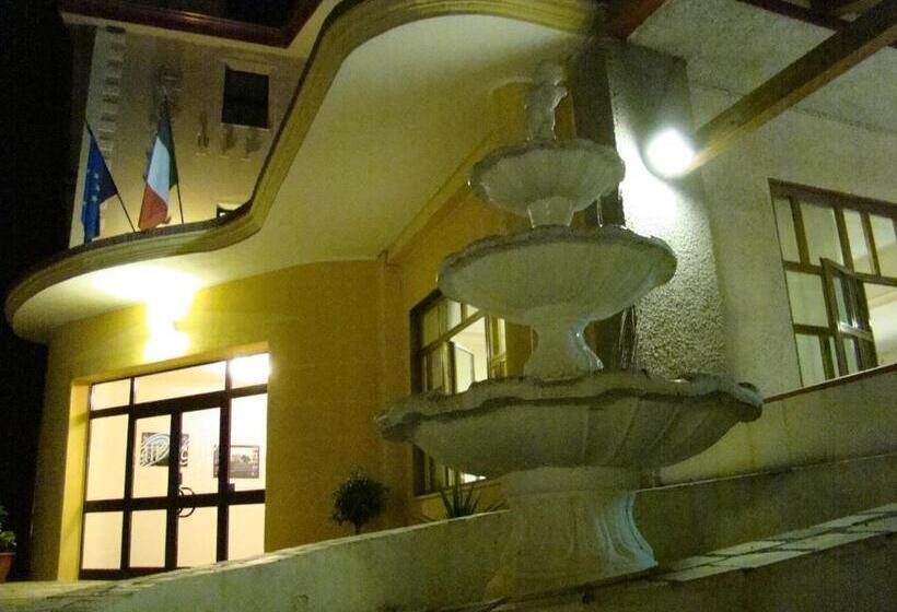 فندق Ristorante111