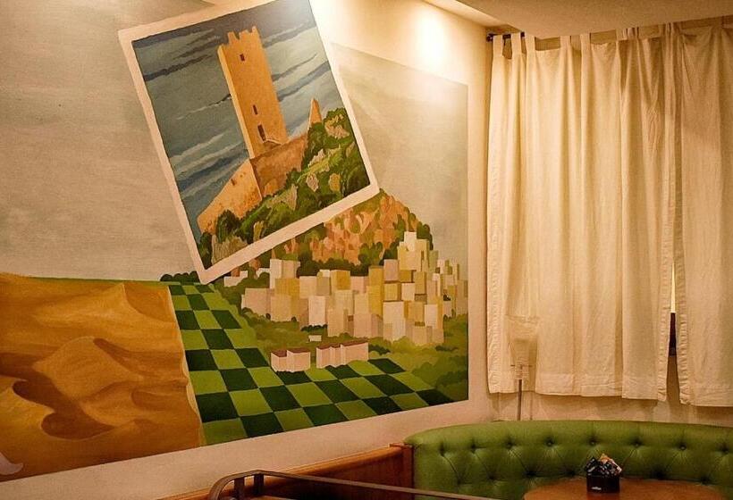 בית מלון כפרי Sale