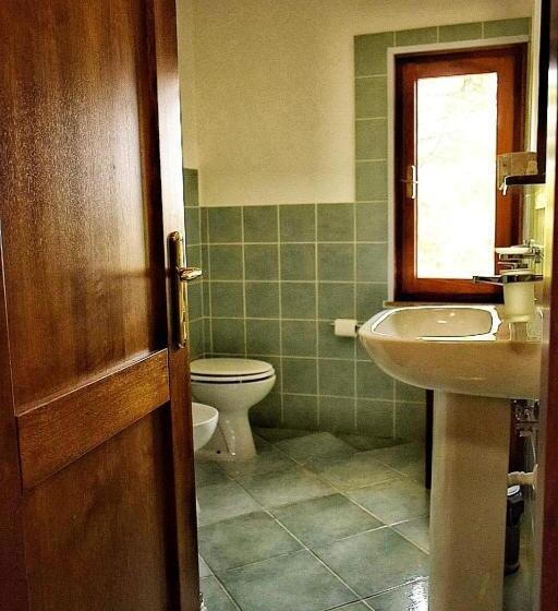 בית מלון כפרי Sale