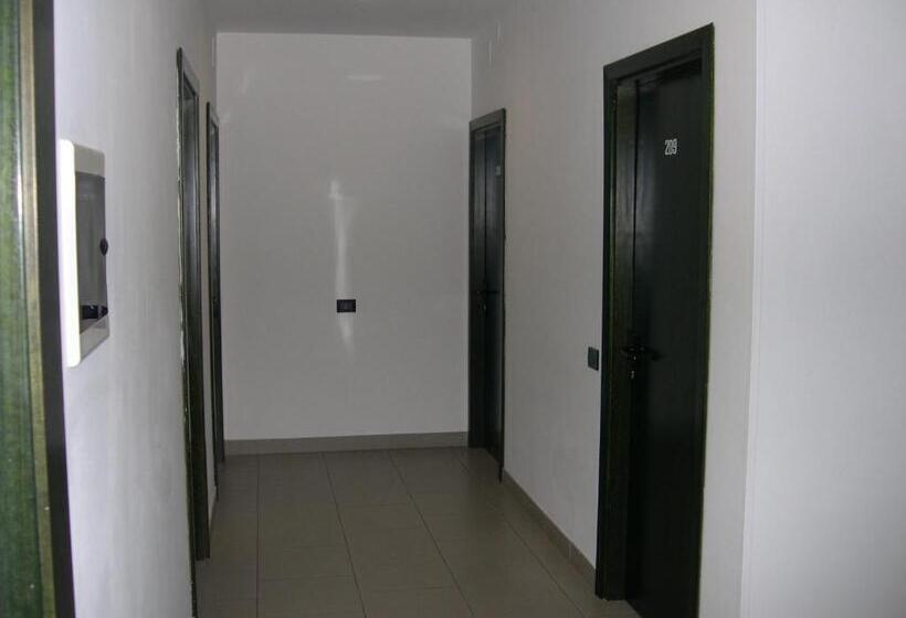 בית מלון כפרי Scacco Rosso