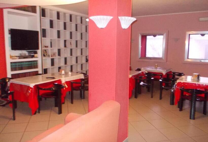 בית מלון כפרי Scacco Rosso